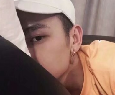 最新伤感个性文案精选 男生无法释怀的悲伤文案