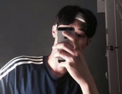 最新伤感个性文案精选 男生无法释怀的悲伤文案