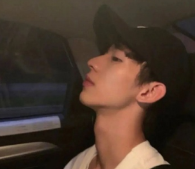 心里哇凉哇凉的男生伤感文案 让人泪流满面的难过句子