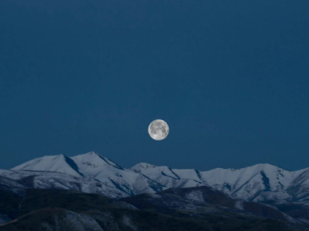 难过现实生活悲伤文案 伤感但很现实的文案 难过现实生活悲伤文案 伤感但很现实的文案