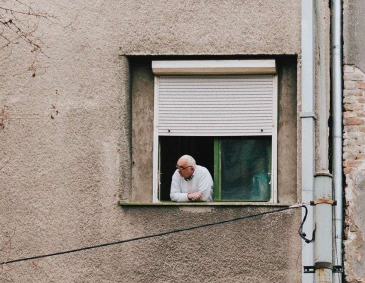 奋斗个性文案致自己 所有的惊艳都来自长久的努力
