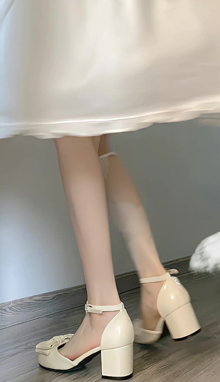 夏季好身材美女壁纸高清好看 你站的方向风吹过来都是暖的