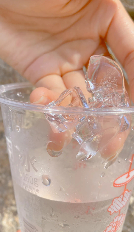 男生壁纸2022最新全面屏 很优质的又很舒心的男生壁纸合集