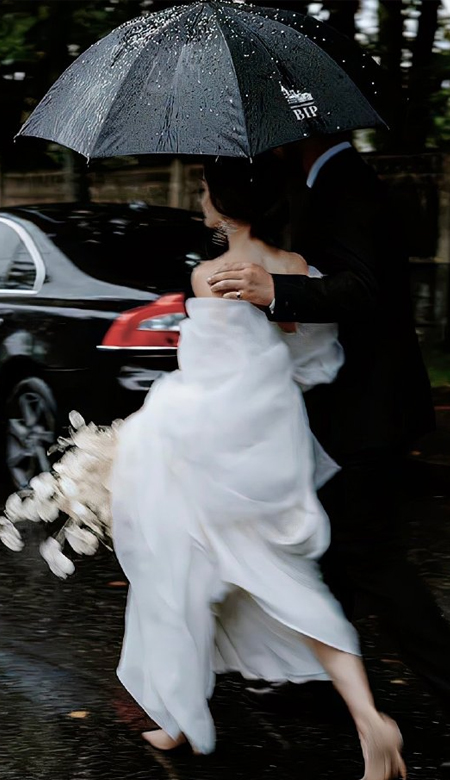 黑色系很酷的耐看型壁纸高清 简约黑色系超酷皮肤合集