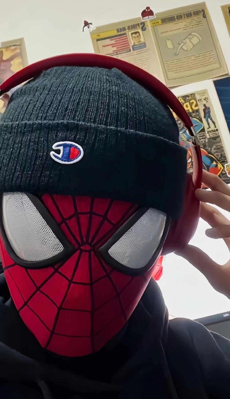 适合男生用的ins全屏壁纸高清 万物都要全力以赴包括开心