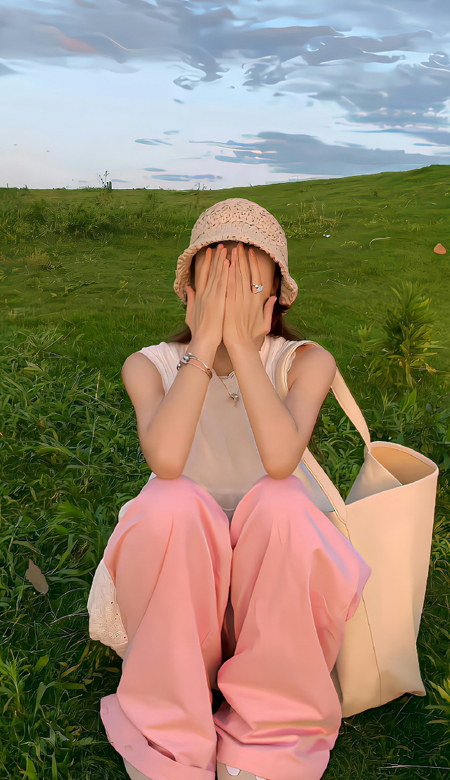 氛围感背影女生壁纸2024版 很遗憾有些人相识相知又归零