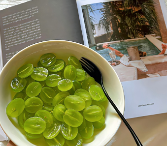 小众冷奢风微信个签短句 超适合当文案的短句